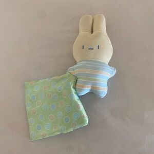Fisher price baby bunny rattle lovey rabbit blanket yellow blue green toy
